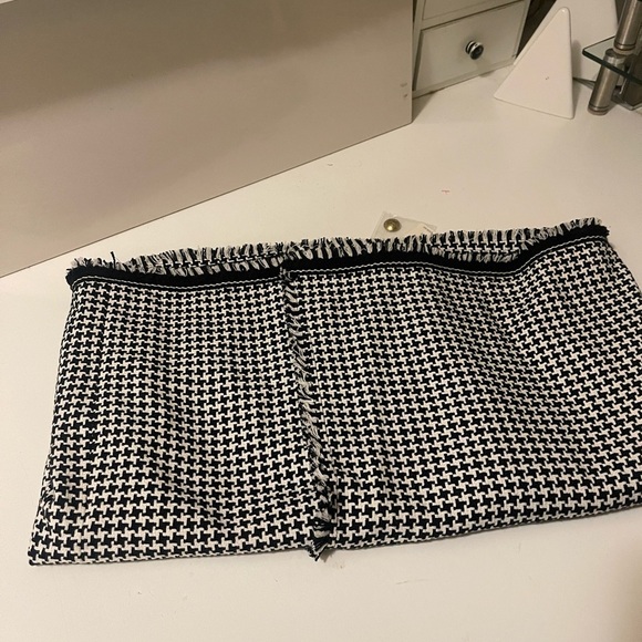 TALBOTS beautiful skirts new design brand new with tags Front with gold buttons - Picture 6 of 10